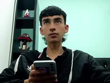 Chaturbate Free Live Porn of ttimy_x_boy