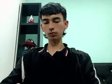 Chaturbate Nude Webcam of ttimy_x_boy