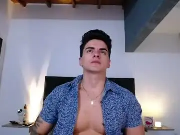 Chaturbate Best live sex cam show of christianvalenzia