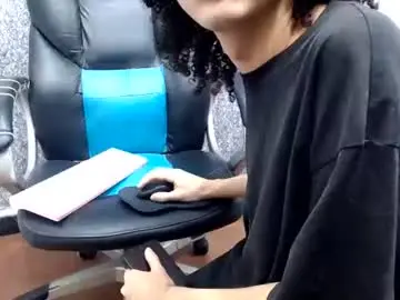 Chaturbate Sex Cam of isa_x18