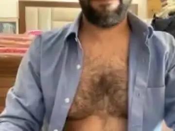 Chaturbate Best live sex cam show of hairy_alpha_beast