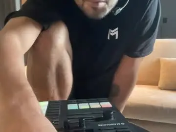 Chaturbate Sex Chat of bdever7