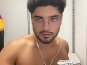 Chaturbate Nude Webcam of bdever7
