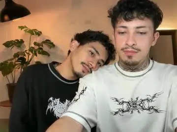 Chaturbate Adult Webcam of noah_and_steven