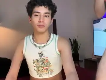Chaturbate Free Porn Cam of noah_and_steven