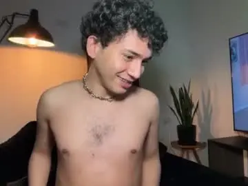 Chaturbate Sex Chat of noah_and_steven