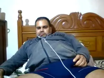 Chaturbate Live Porn of benjamin_anderson