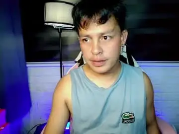 Chaturbate Best live sex cam show of hunk_danny