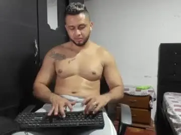 Chaturbate Best live sex cam show of ryan_xc1
