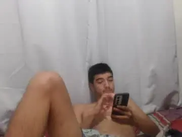 Chaturbate Best live sex cam show of danivoyeur21