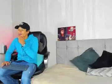 Chaturbate Best live sex cam show of tommyhot7