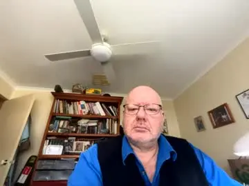 Chaturbate Watch Live Sex Cams of careroz