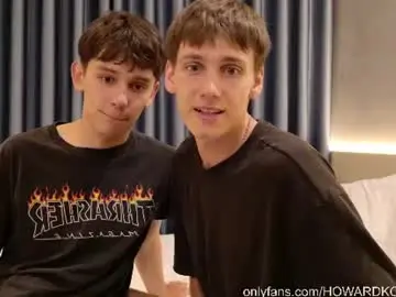 Chaturbate Live Porn of howardkottam