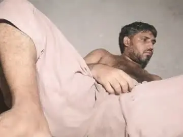 Chaturbate Sex Chat of hairybouy264541