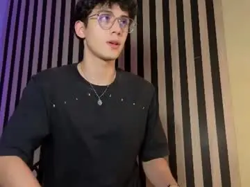Chaturbate Free Live Porn of mikevoss_