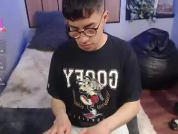 Chaturbate Free Porn Cam of andy_norton