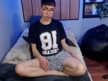 Chaturbate Live Sex of andy_norton