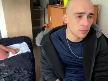Chaturbate Sex Cam of emanuell___