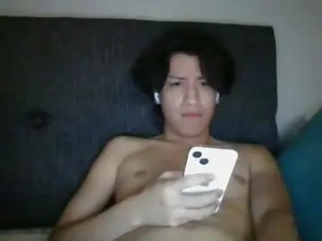 Chaturbate Adult Video Chat of whoisu_