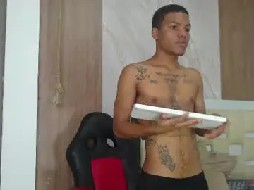 Chaturbate Live Sex of arthur_collins_