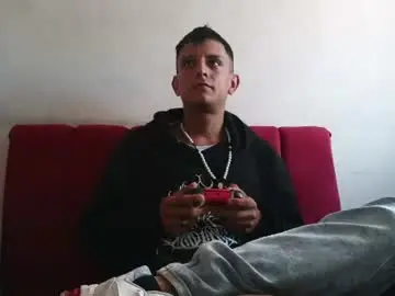 Chaturbate Live Sex of andrewcooper1