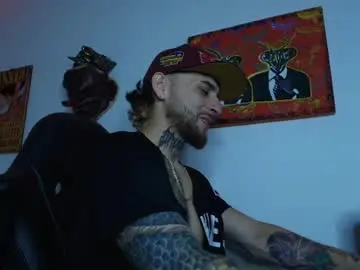 Chaturbate Best live sex cam show of drako_lives_show