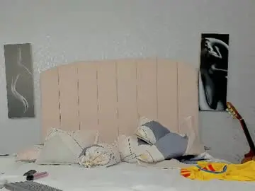 Chaturbate Best live sex cam show of noahthomson1