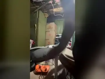 Chaturbate Free Porn Cam of blkmamba63
