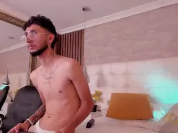 Chaturbate Live Porn of noah_ashford