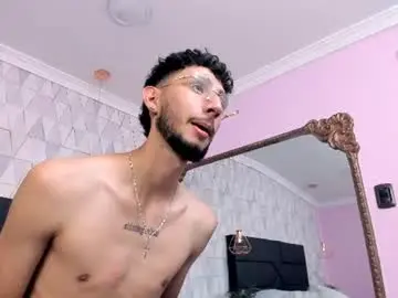 Chaturbate Adult Video Chat of noah_ashford
