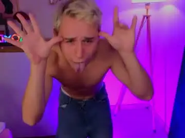 Chaturbate Free Live Porn of chuck_miller