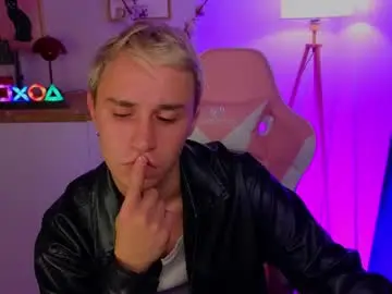 Chaturbate Free Live Porn of chuck_miller
