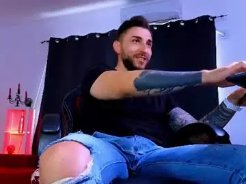Chaturbate Sex Chat of mightyaaron