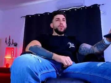 Chaturbate Watch Live Sex Cams of mightyaaron
