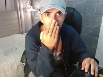 Chaturbate Free Live Porn of mykecastle
