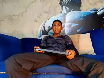 Chaturbate Live Sex of ethan_fox11