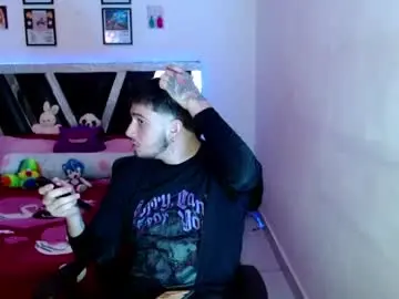 Chaturbate Sex Cam of sebasxxl12