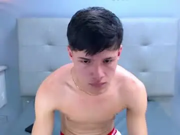 Chaturbate Adult Webcam of kevin_tupe