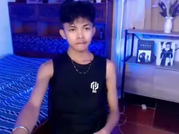 Chaturbate Live Sex Cam of horny_joshxxx