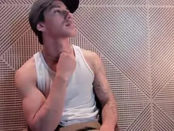 Chaturbate Free Live Porn of andyjoy_