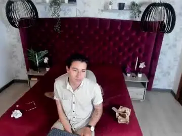 Chaturbate Sex Cam of andyjoy_