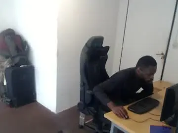 Chaturbate Live Sex Cam of masterdomfuck
