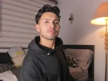 Chaturbate Watch Live Sex Cams of leo_carteer