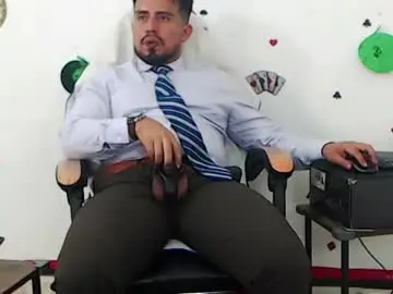 Chaturbate Nude Webcam of kalethbigdick88