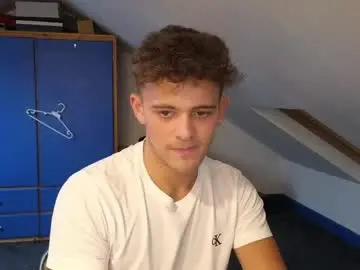 Chaturbate Best live sex cam show of adr_twink