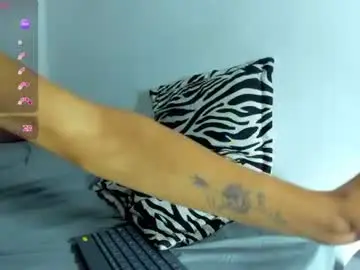 Chaturbate Best live sex cam show of liammendoza98