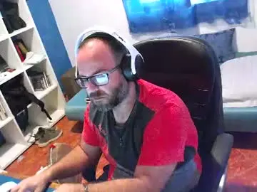 Chaturbate Best live sex cam show of ravingr3d3