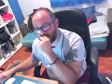 Chaturbate Live Sex of ravingr3d3