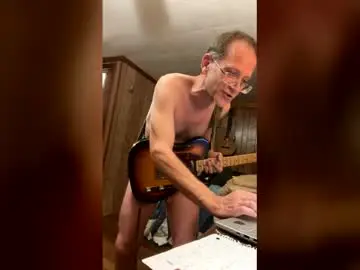 Chaturbate Live Sex Cam of bdizzleou812