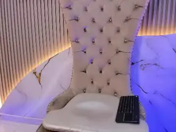Chaturbate Live Sex of luucky_strike